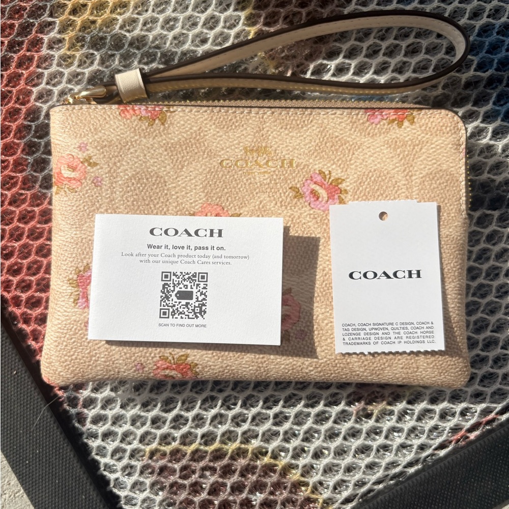 Coach Floral Canvas Wristlet - Picture 4 of 8